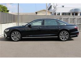 四輪駆動(quattro)。