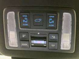 【両側パワースライドドア】スマートキーや運転席のスイッチで後席両側スライドドアの開閉が可能♪電動だから力を入れてドアを開ける必要が無く、小さなお子様でも簡単に開け閉めでき快適です♪