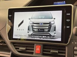 【10.5インチワイドナビ】高級感とインパクトのある大型ワイドナビを装備。各種オーディオ操作はもちろん、横長ワイド画面でのマップ2分割表示など、利便性も高いナビです♪