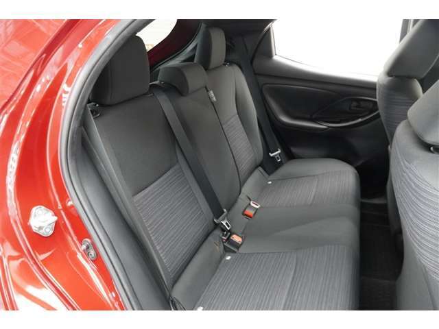 男女問わず乗りやすいシートです。スペースも十分な広さを確保しています。