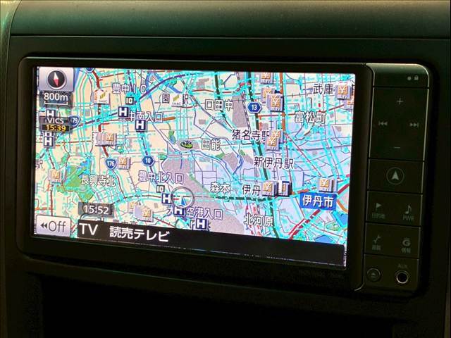 純正ナビ。フルセグ、ブルートゥースお楽しみいただけます。