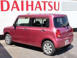 ディーラーオプション品の取り付けなども専門スタッフが作業させて頂きますのでご安心下さい！