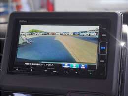 ◆バックカメラ◆リバースにするだけで映ります、後方の安全確認や、狭い駐車場での車庫入れ、雨の日や夜間など視界の悪い時に便利です！安全にバックする為には欠かせない装備です。