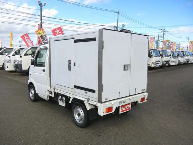車両のお問合せ等は0986-57-8889までご連絡下さい。神之山町-都城インターより5分です・オートピア21都城店バン・トラックセンターまでお気軽にどうぞ！！