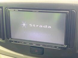 【ナビゲーション】使いやすいナビで目的地までしっかり案内してくれます。各種オーディオ再生機能も充実しており、お車の運転がさらに楽しくなります！！