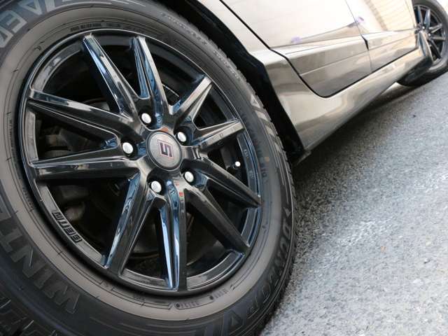 Aftermarket15インチアルミホイール！見た目もバッチリ決まってます！