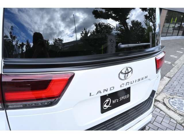 トヨタ ランドクルーザー300 3.5 ZX 4WD 2024年 250キロ (大阪府) M'z