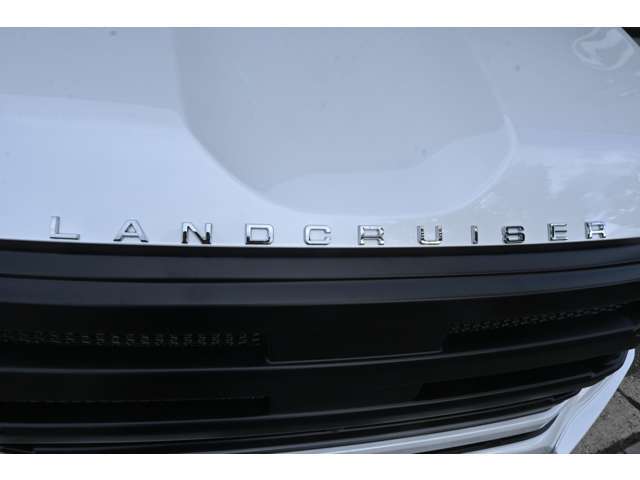 トヨタ ランドクルーザー300 3.5 ZX 4WD 2024年 250キロ (大阪府) M'z