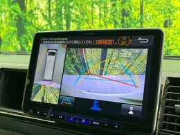 【パノラミックビューモニター】専用のカメラにより、上から見下ろしたような視点で360度クルマの周囲を確認することができます☆死角部分も確認しやすく、狭い場所での切り返しや駐車もスムーズに行えます。