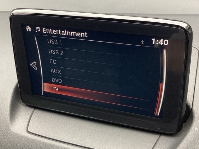 フルセグTV・DVD再生可・Bluetooth　Audio・・・運転中もお気に入りのソースでお楽しみ頂けます！！