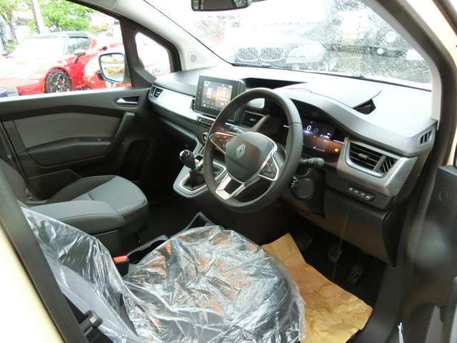 新車時シートカバーもそのままです