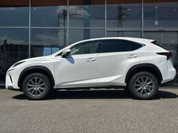 LIBERALAでは輸入車でも最長5年間の保証がご選択頂けます。「中古車は不安」というお客様の声にお応えし、お客様の安心安全のために業界最長の保証を実現致しました。