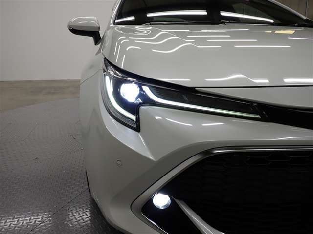 LEDヘッドランプ、フォグランプもついて更に安心