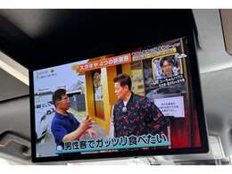 【13.2インチ後席モニター！特別低金利！】左右独立ムーンルーフ アドバンストパーク パワーバックドア デジタルインナーミラー オットマン ベンチレーション HDMI 14インチディスプレイ パノラミックビューモニター