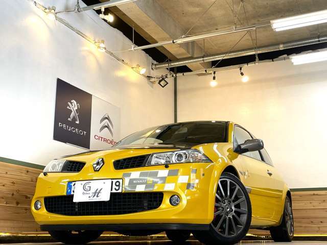 ルノー ルノー メガーヌ ルノー スポール230 F1 TEAM R26 2007年 10.8万
