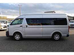 パワースライドドア　人気の装備が充実したお買い得な1台です！