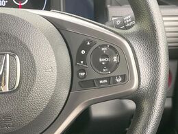 【アダプティブクルーズコントロール】高速道路での長距離走行が楽に！！自動で速度を保つクルーズコントロールが、衝突軽減システムと連携し、前方の車両を感知して車間を保つように速度調節してくれます！！