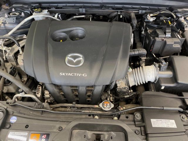 親切・丁寧な専門メカニックスタッフが応対！・車検・点検整備・事故等の修理などアフターサービスも安心。お車のカスタマイズもネクステージのサービススタッフまでご相談ください！
