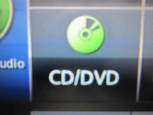 DVD再生ビデオ付き！（遠出のドライブも、DVDディスクで、映画からアニメ・ドラマ・スポーツが、モニターで楽しめます。皆で楽しくドライブ）