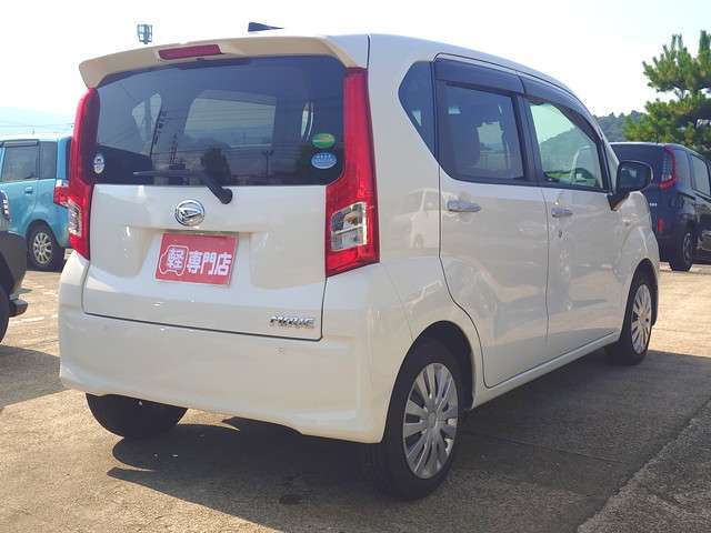【保険】自動車保険のスペシャリストがお客様の立場になってお客様に最適な自動車保険のご提案や万が一の時の事故対応にあたりますので、ご安心ください。