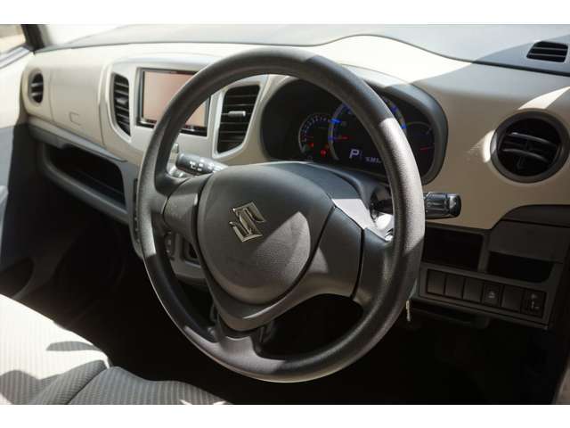 ステアリングの状態は良好です。