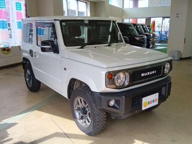 お求めやすい価格帯から登録済未使用車まで取り揃えています♪