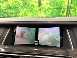 ●バックカメラ：便利な【バックカメラ】で安全確認もできます。駐車が苦手な方にもオススメな便利機能です。