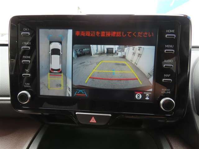 （全周囲モニター）車を上から見たような映像で死角もバッチリ確認できます。