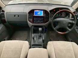 福島県郡山市「国道49号線」と「うねめ通り」沿い「桑野3丁目」交差点、茶色の「Brat」の看板が目印！！SUV専門店Brat郡山。ご遠方の方は、Brat郡山TEL:0066-9711-433405まで！LINEでのご商談も受付しております。