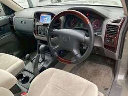 BratのFacebookも更新中！！「facebook brat by gulliver」で検索！！