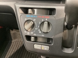 ダイヤル式のエアコンは操作性もよいですよ。