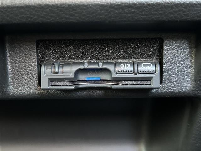 【ETC装着車両】高速走行もスムーズにお支払いが可能な装備。セットアップも当店で可能！お任せください♪