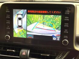 【パノラミックビューモニター】専用のカメラにより、上から見下ろしたような視点で360度クルマの周囲を確認することができます☆死角部分も確認しやすく、狭い場所での切り返しや駐車もスムーズに行えます。
