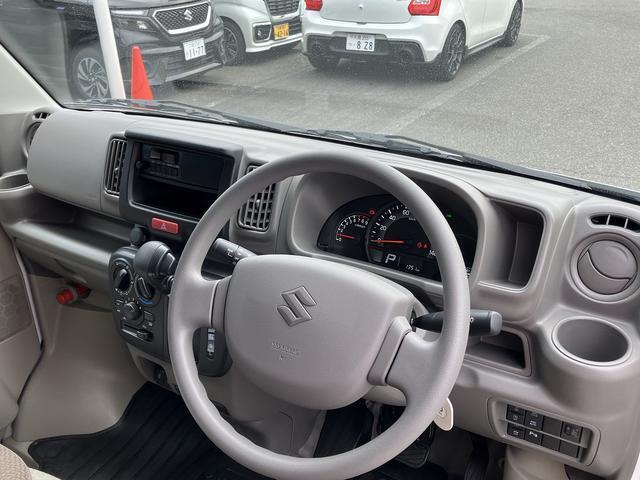 ★画像で判断出来ないのが中古車です！　実際にご来店頂いてお車をご覧頂いて『価値ある中古車』を一緒に探してみませんか！　アナタの大切な愛車探しを豊中センタ-一同、お手伝いさせて頂きます！（^^♪