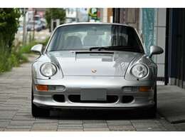 内外装ともにとても良いコンディションのお車となります