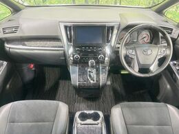 グループ総在庫数約30，000台！！全国の系列店からメーカー・車種問わずご紹介出来るので、あなたにピッタリのお車が見つかるはずです♪まずはお問い合わせ下さい☆