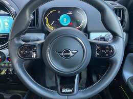 弊社お客様より頂いた下取車やデモカーが在庫の殆どを占めています。車の経歴や整備記録が分かり、ご安心してお車をお選び頂ける正規ディーラーならではのラインナップでございます。