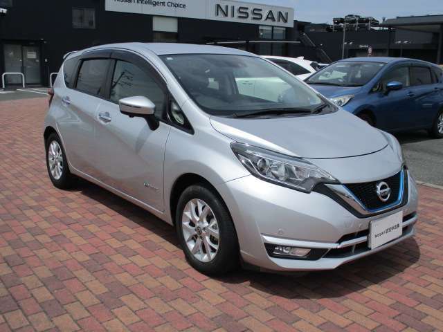 日産ワイド保証、期間は1年間で距離無制限です。