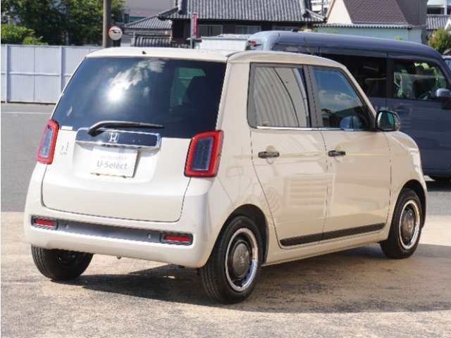 お立ち寄りいただく際は、事前にご連絡をお願いします。お目当てのお車が商談中や売約となることもございます。ご確認いただいてから、お立ち寄りください。
