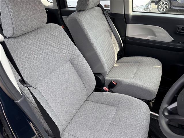 グループ総在庫数約300台以上！！また「メンテナンスサポート」「U-CAR安心サポート」等の購入後のサービスも充実！たくさんのお問い合わせ・ご来店心よりお待ちしております！