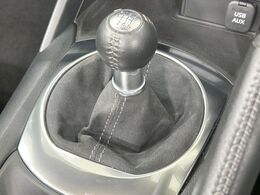 【フロア6速MT】走りの6速MT！！スポーティーな走行をお楽しみいただけます♪