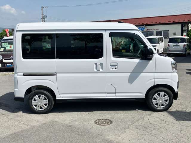 当店の在庫は入れ替わりが早いため、気になる車両がありましたらお電話でご連絡をお願いいたします。通話料無料0078-6002-895352