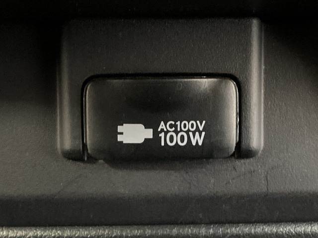 【AC100V】コンセント付きですので家庭用電化製品が車内でご利用いただけます。