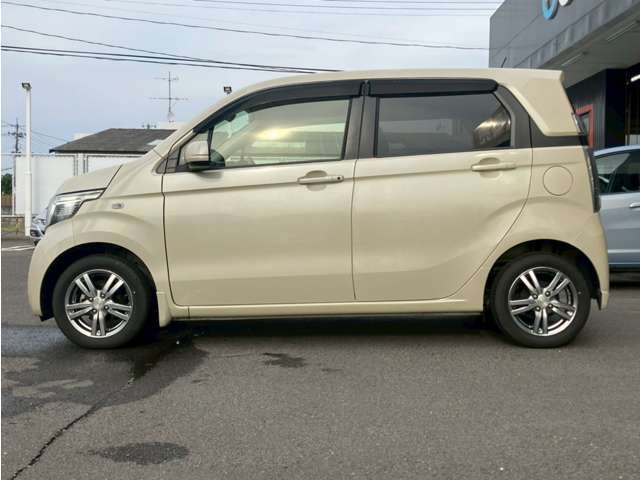 グループ総在庫常時350台以上！！販売だけでなく無料査定買取強化中！多くのユーザー様から嬉しい口コミを頂いております！！自社保証最長5年！！アフターサポートも充実！！