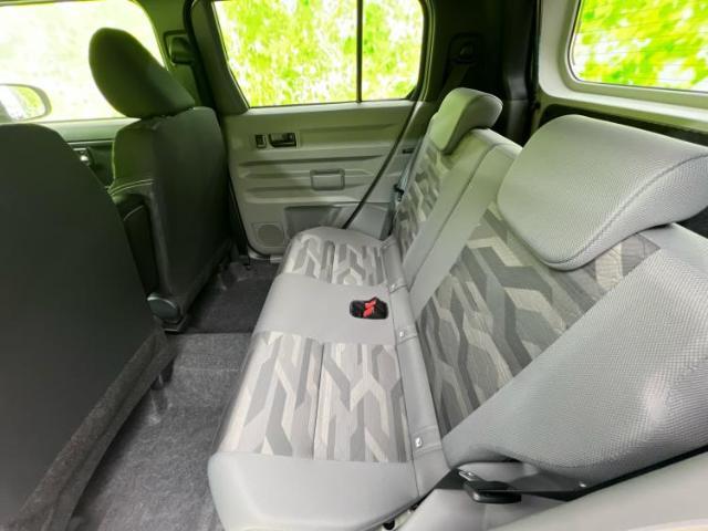 WECARSでは各商談席に大型モニターをご用意しております！見やすい大画面でゆったりと全国の在庫をご覧いただけます！是非ご来店お待ちしております！