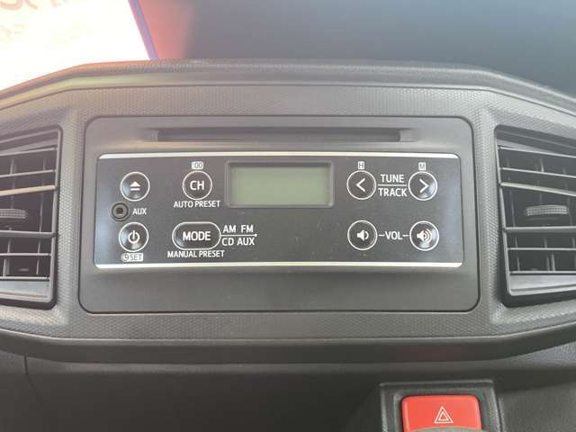 運転席操作部です！わからないスイッチ類や操作部はお気軽にお問い合わせ下さい！