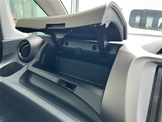 プロのこだわりのクリーニングで清潔なおクルマでご納車させて頂いております！
