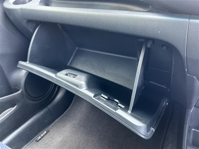プロのこだわりのクリーニングで清潔なおクルマでご納車させて頂いております！