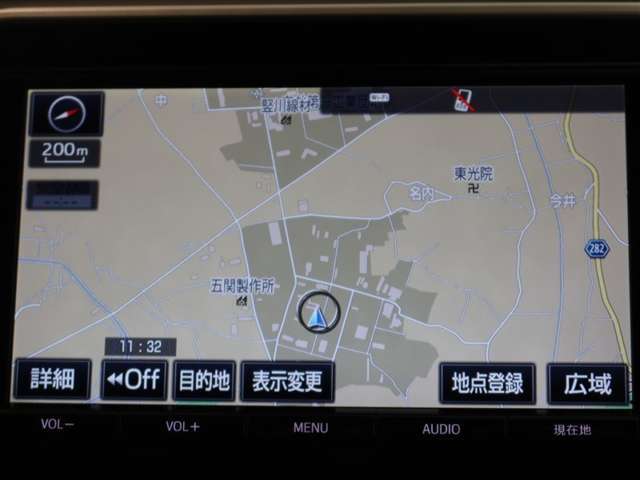 ナビゲーション付き。タッチパネル式で使いやすく、お出かけもラクラクです。