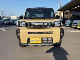 ☆届出済未使用車とは☆　登録がされているお車で走行距離は10キロほどで誰も乗っていない車です！展示車はキズが付いてしまう場合もあるので直接ご確認くださいませ。